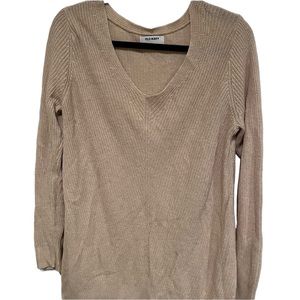 Old Navy beige sweater.